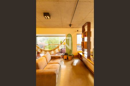 Sala de Tv de apartamento à venda com 1 quarto, 104m² em Santo Amaro, São Paulo