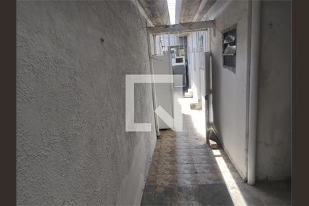 Casa à venda com 5 quartos, 232m² em Vila Água Funda, São Paulo