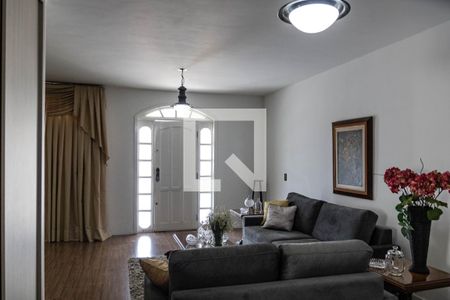 Sala 1 de casa à venda com 4 quartos, 300m² em Caiçara-adelaide, Belo Horizonte