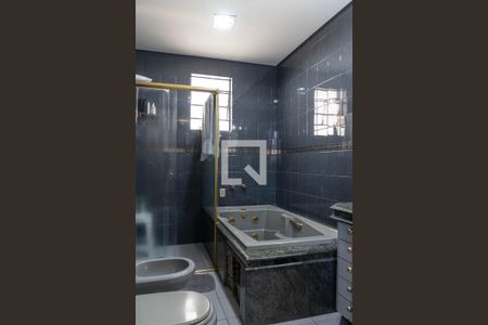 Banheiro da Suíte 1 de casa à venda com 4 quartos, 320m² em Nova Esperança, Belo Horizonte