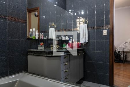 Banheiro da Suíte 1 de casa à venda com 4 quartos, 320m² em Nova Esperança, Belo Horizonte