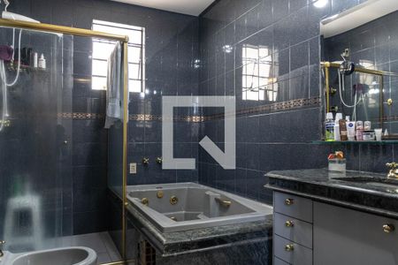 Banheiro da Suíte 1 de casa à venda com 4 quartos, 320m² em Nova Esperança, Belo Horizonte