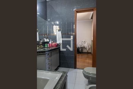 Banheiro da Suíte 1 de casa à venda com 4 quartos, 320m² em Nova Esperança, Belo Horizonte