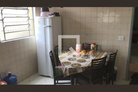 Casa à venda com 3 quartos, 107m² em Cidade Dutra, São Paulo