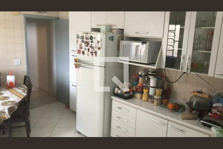 Casa à venda com 3 quartos, 107m² em Cidade Dutra, São Paulo