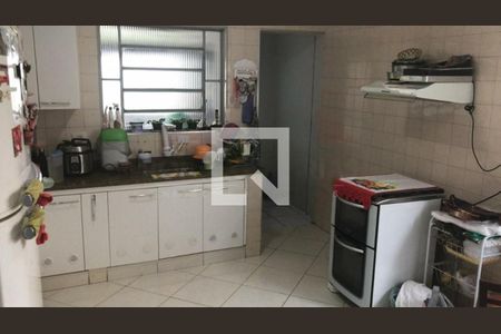 Casa à venda com 3 quartos, 107m² em Cidade Dutra, São Paulo