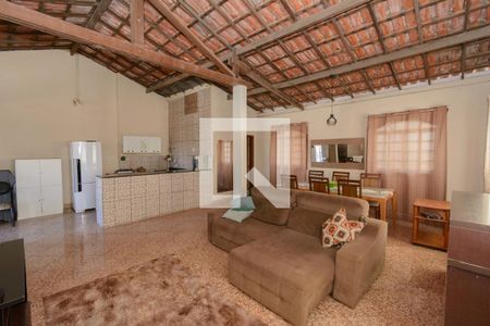 Sala de casa para alugar com 2 quartos, 108m² em Fonte Grande, Contagem