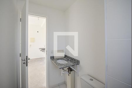 Banheiro de kitnet/studio à venda com 1 quarto, 49m² em Jardim do Mar, São Bernardo do Campo