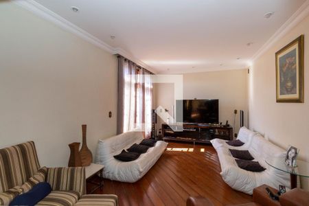 Sala de casa para alugar com 4 quartos, 515m² em Belvedere, Belo Horizonte