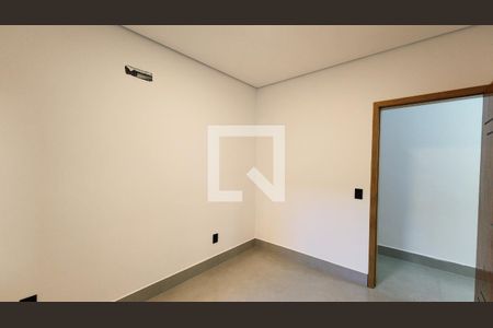 Quarto 2 de casa à venda com 3 quartos, 172m² em Jardim Marambaia Ii, Jundiaí