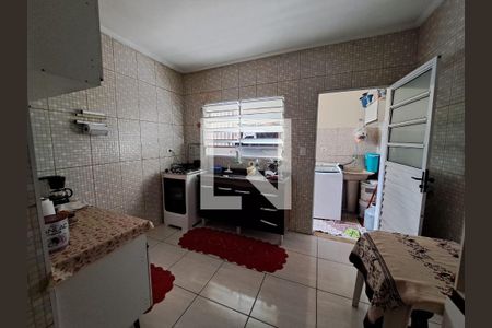 Cozinha de casa para alugar com 2 quartos, 225m² em Jardim Roberto, Osasco