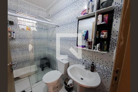 Banheiro de casa para alugar com 2 quartos, 225m² em Jardim Roberto, Osasco