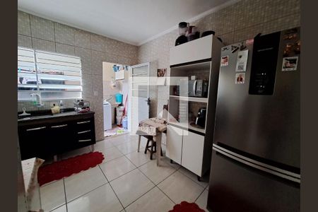 Cozinha de casa para alugar com 2 quartos, 225m² em Jardim Roberto, Osasco