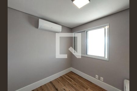 Quarto 1 de apartamento à venda com 2 quartos, 58m² em Vila Emir, São Paulo