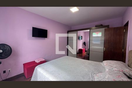 Suíte de casa à venda com 4 quartos, 230m² em Novo Eldorado, Contagem