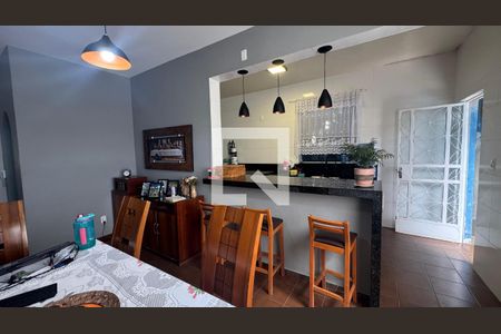 Sala de casa à venda com 4 quartos, 230m² em Novo Eldorado, Contagem