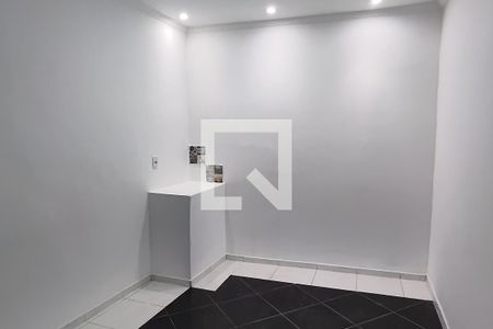 Quarto de kitnet/studio para alugar com 1 quarto, 60m² em Tanque, Rio de Janeiro