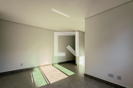 Sala de apartamento à venda com 2 quartos, 68m² em Carmo, Belo Horizonte