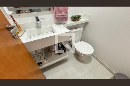 Lavabo de casa à venda com 2 quartos, 200m² em Jardim Stella, Santo André