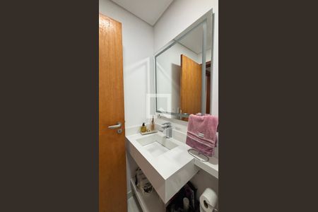 Lavabo de casa à venda com 2 quartos, 200m² em Jardim Stella, Santo André