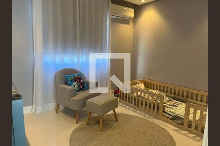 Casa à venda com 2 quartos, 300m² em Recreio dos Bandeirantes, Rio de Janeiro