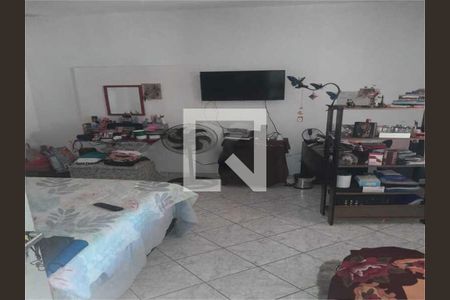 Casa à venda com 2 quartos, 210m² em Utinga, Santo André