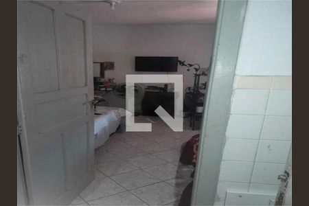 Casa à venda com 2 quartos, 210m² em Utinga, Santo André