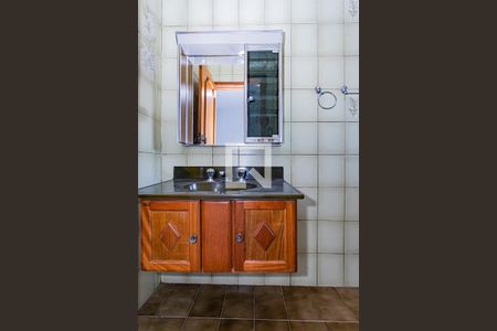 Banheiro suite de casa para alugar com 1 quarto, 66m² em Vila Palmeiras, São Paulo