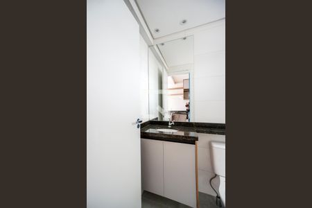 Banheiro de kitnet/studio para alugar com 1 quarto, 26m² em Tatuapé, São Paulo