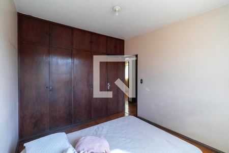 Casa 1 - Quarto 2 de casa à venda com 4 quartos, 319m² em Vila Ermelinda, Belo Horizonte