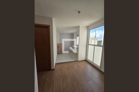 Sala de apartamento à venda com 2 quartos, 41m² em Jardim Esmeraldina, Campinas