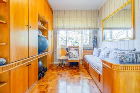 Casa à venda com 5 quartos, 572m² em Jardim Luzitania, São Paulo