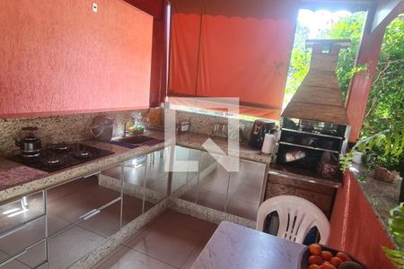 Casa de Condomínio à venda com 2 quartos, 197m² em Jardim Santa Lucia, Várzea Paulista