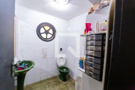 Lavabo de casa para alugar com 4 quartos, 280m² em Parque Paineiras, São Paulo