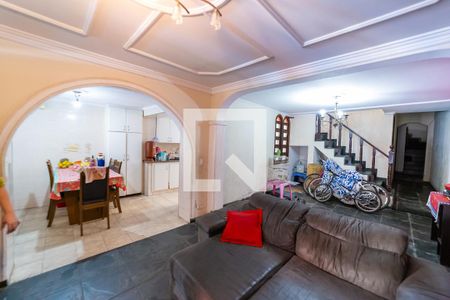 Sala de casa para alugar com 4 quartos, 280m² em Parque Paineiras, São Paulo