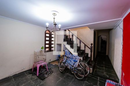 Sala de casa para alugar com 4 quartos, 280m² em Parque Paineiras, São Paulo