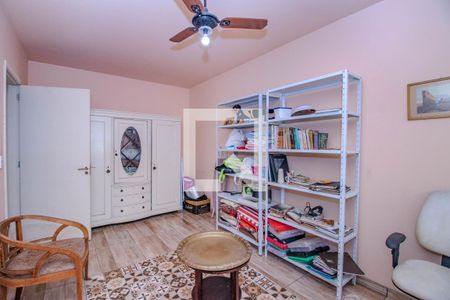 Quarto 1 de casa para alugar com 3 quartos, 190m² em Boa Vista, Porto Alegre