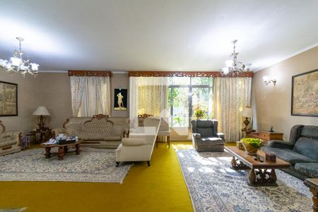 Sala de casa para alugar com 3 quartos, 492m² em Vila Alexandria, São Paulo