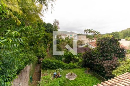 Vista da Sala de casa à venda com 5 quartos, 163m² em Vila Progresso, Niterói