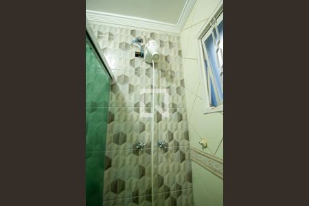 Banheiro de kitnet/studio para alugar com 1 quarto, 80m² em Jardim Botucatu, Sorocaba