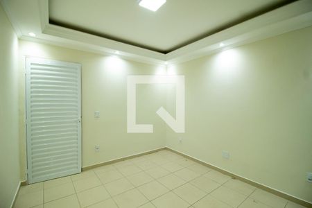 Quarto de kitnet/studio para alugar com 1 quarto, 80m² em Jardim Botucatu, Sorocaba