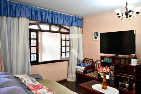 Sala de casa para alugar com 3 quartos, 220m² em Chácara Inglesa, São Paulo