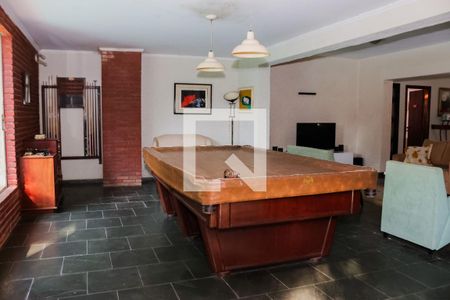 Sala de casa para alugar com 3 quartos, 2000m² em Chácara Ondas Verdes, Cotia