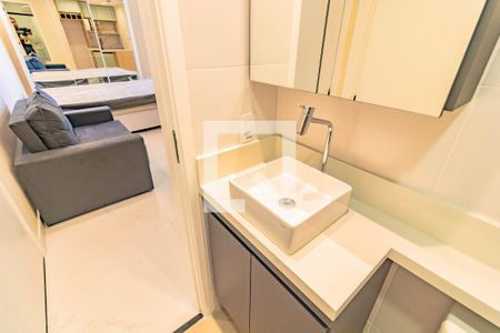 Banheiro Social de kitnet/studio à venda com 1 quarto, 24m² em Parque Jabaquara, São Paulo