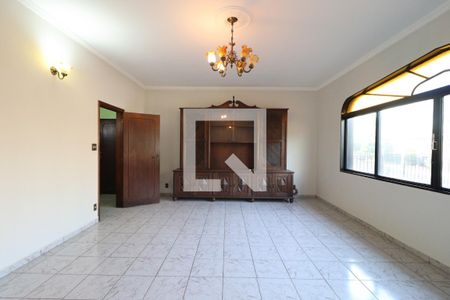Sala de casa para alugar com 5 quartos, 262m² em Jardim Palma Travassos, Ribeirão Preto