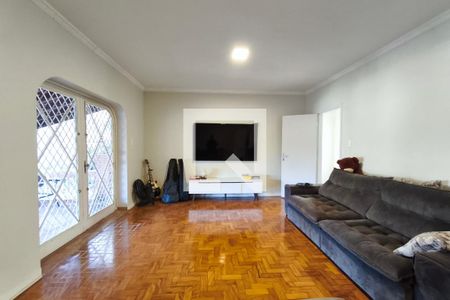 Sala de Estar de casa para alugar com 2 quartos, 250m² em Jardim Paraíso, Campinas