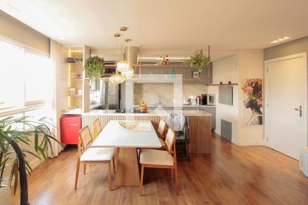 Sala de apartamento para alugar com 2 quartos, 77m² em Navegantes, Porto Alegre