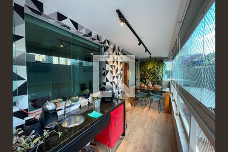 Apartamento à venda com 3 quartos, 102m² em Savassi, Belo Horizonte