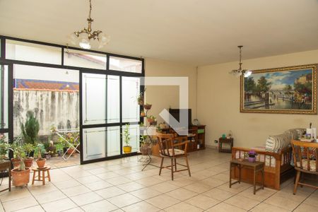 Sala de casa à venda com 3 quartos, 400m² em Brooklin, São Paulo