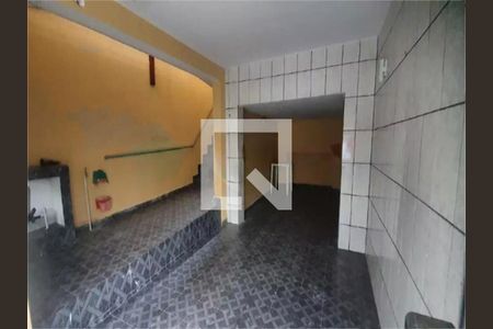 Casa à venda com 2 quartos, 150m² em Utinga, Santo André